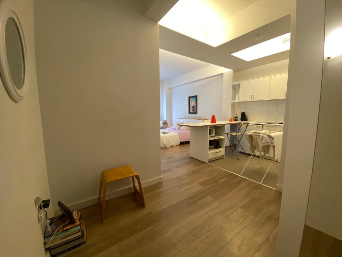 Cozy Studio At Koukaki Athens Exterior photo